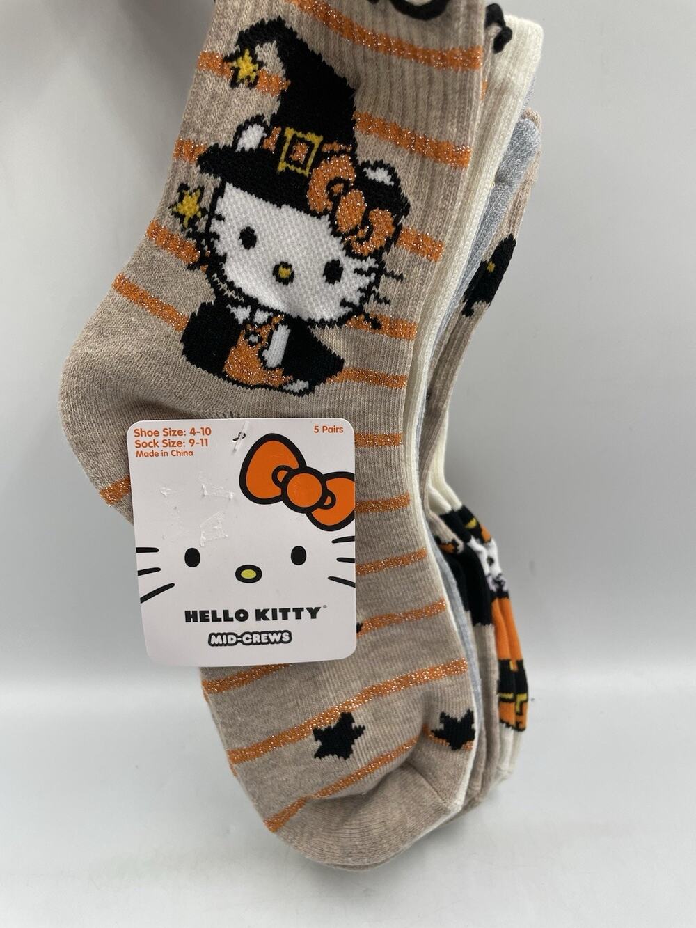 Hello Kitty 2026 Fall Harvest/Halloween Witch Mid-Crew Socks 5 Pairs Size 4-10